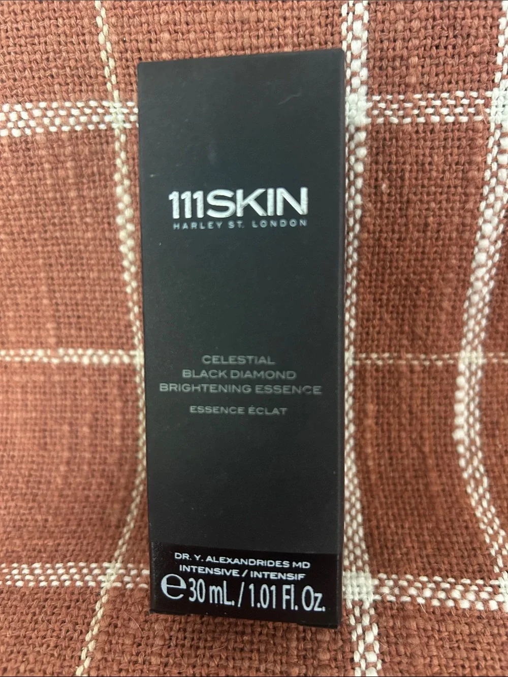 111SKIN Celestial Black Diamond Brightening Essence -